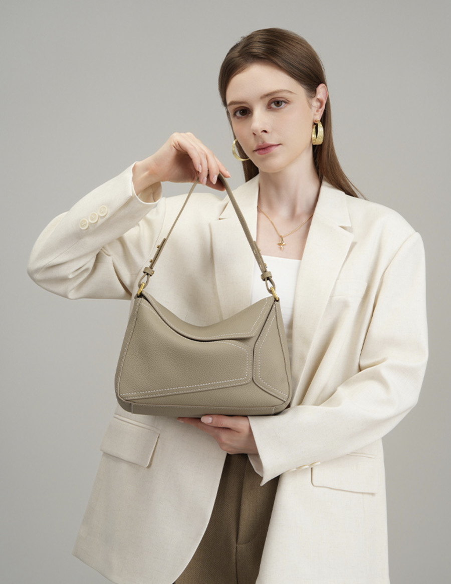 Womens crossbody bag adjustable strap