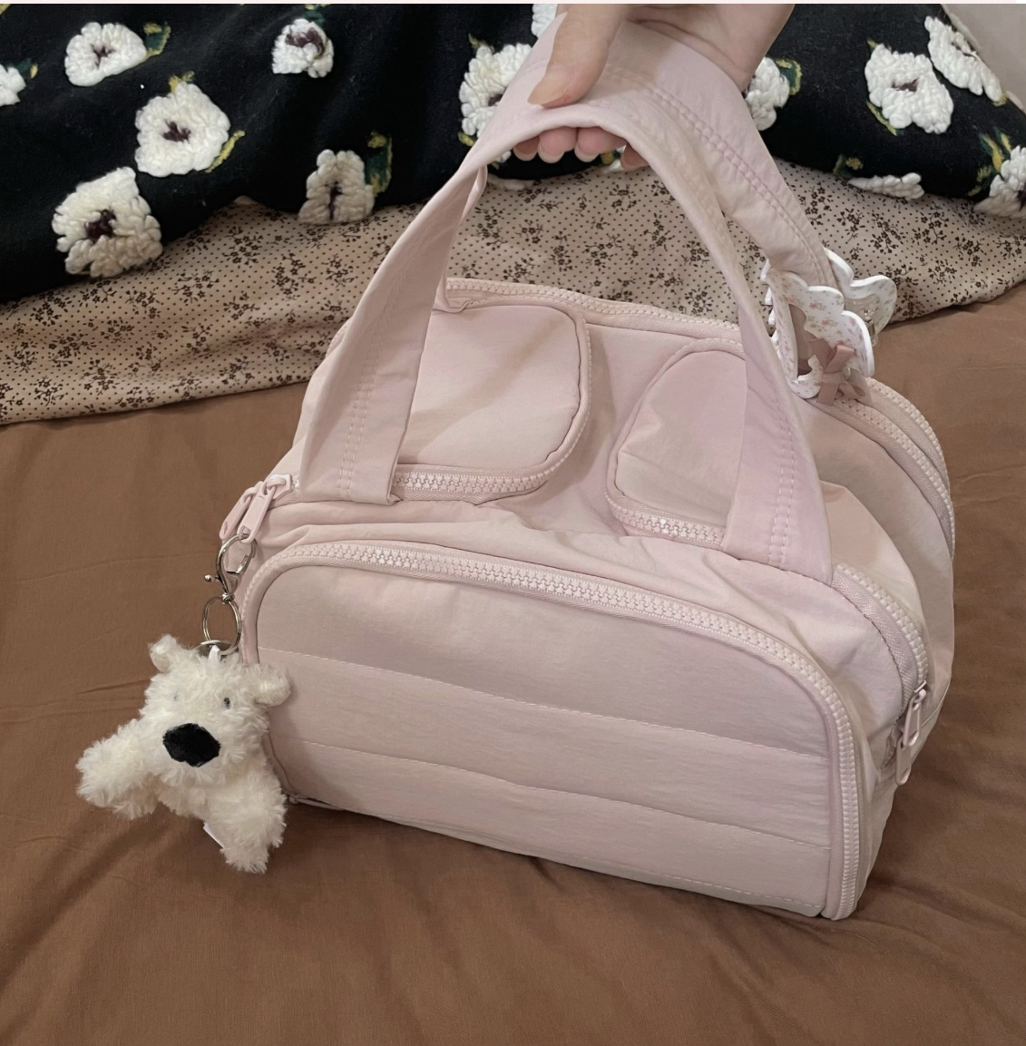 AB-28 תיק איפור רב שכבתי makeup bag in light pink polyester with double opening and inner compartments
